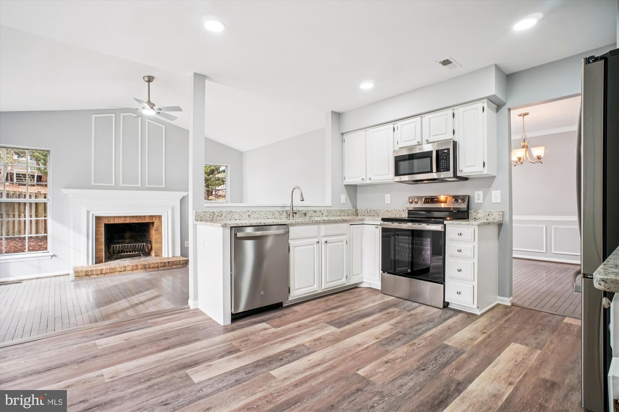 DRANESVILLE ESTATES - Residential