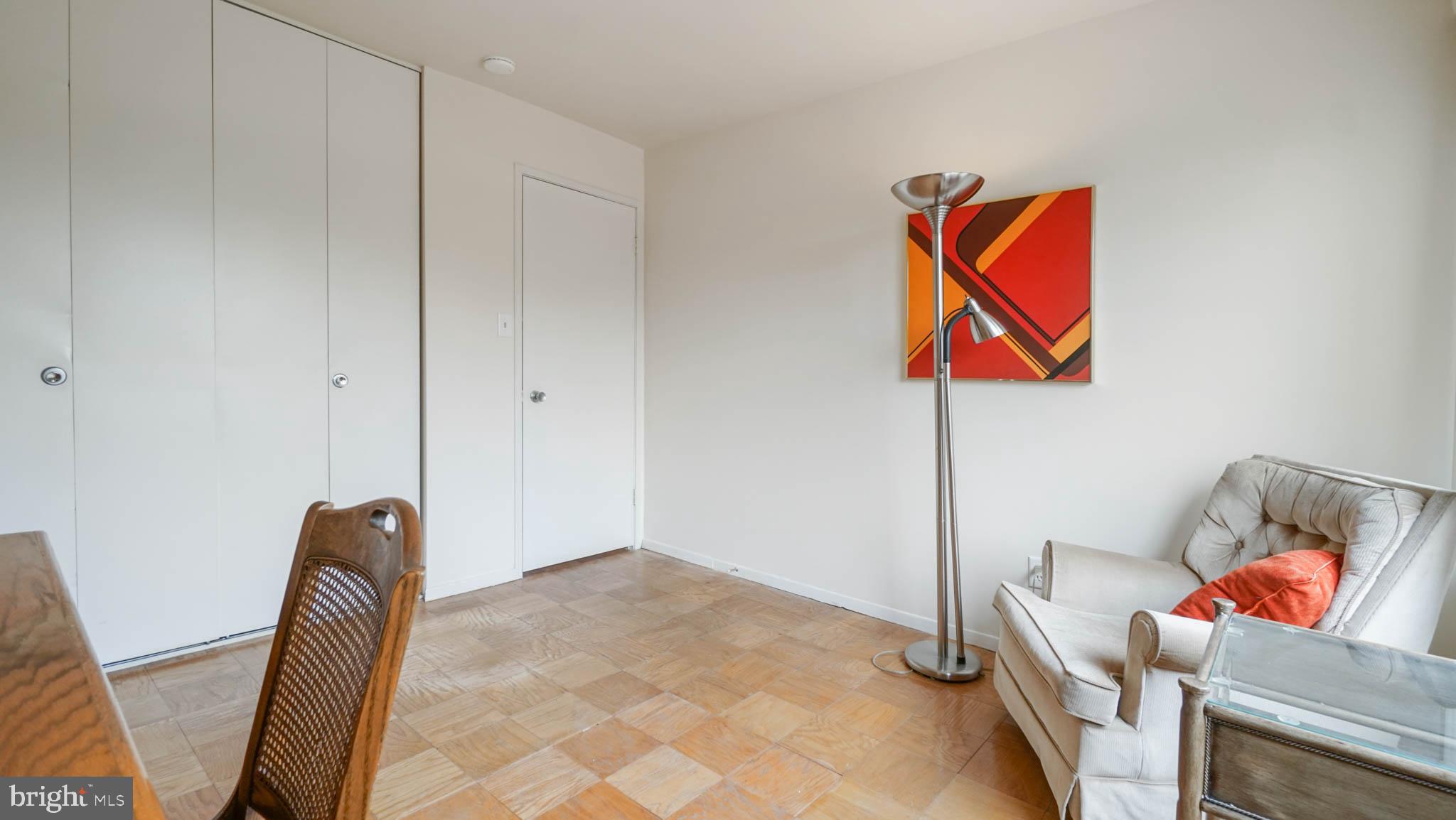 VILLAGE OF WILDE LAKE - Residential