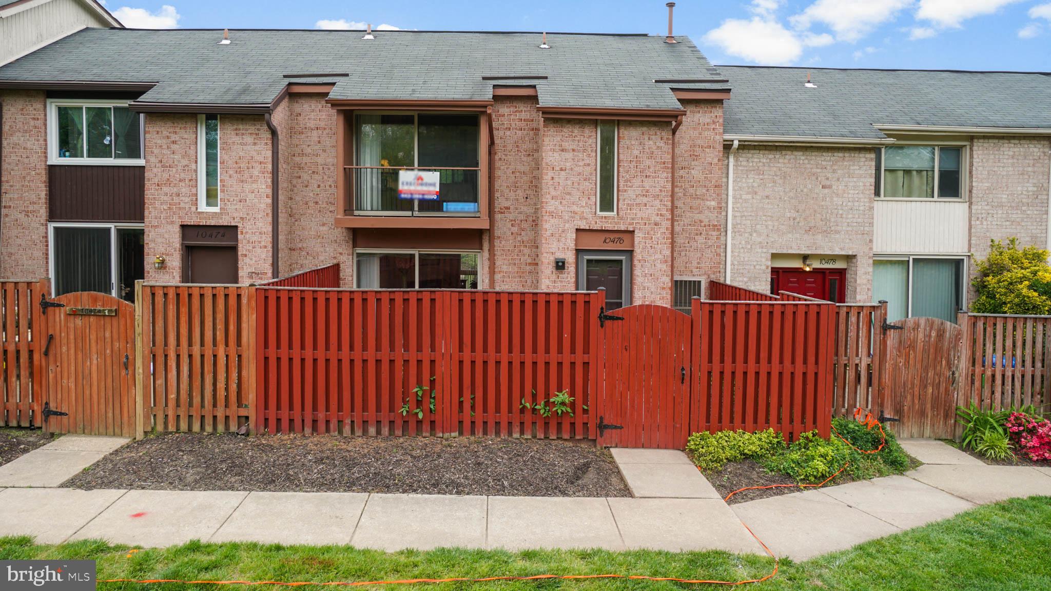 VILLAGE OF WILDE LAKE - Residential