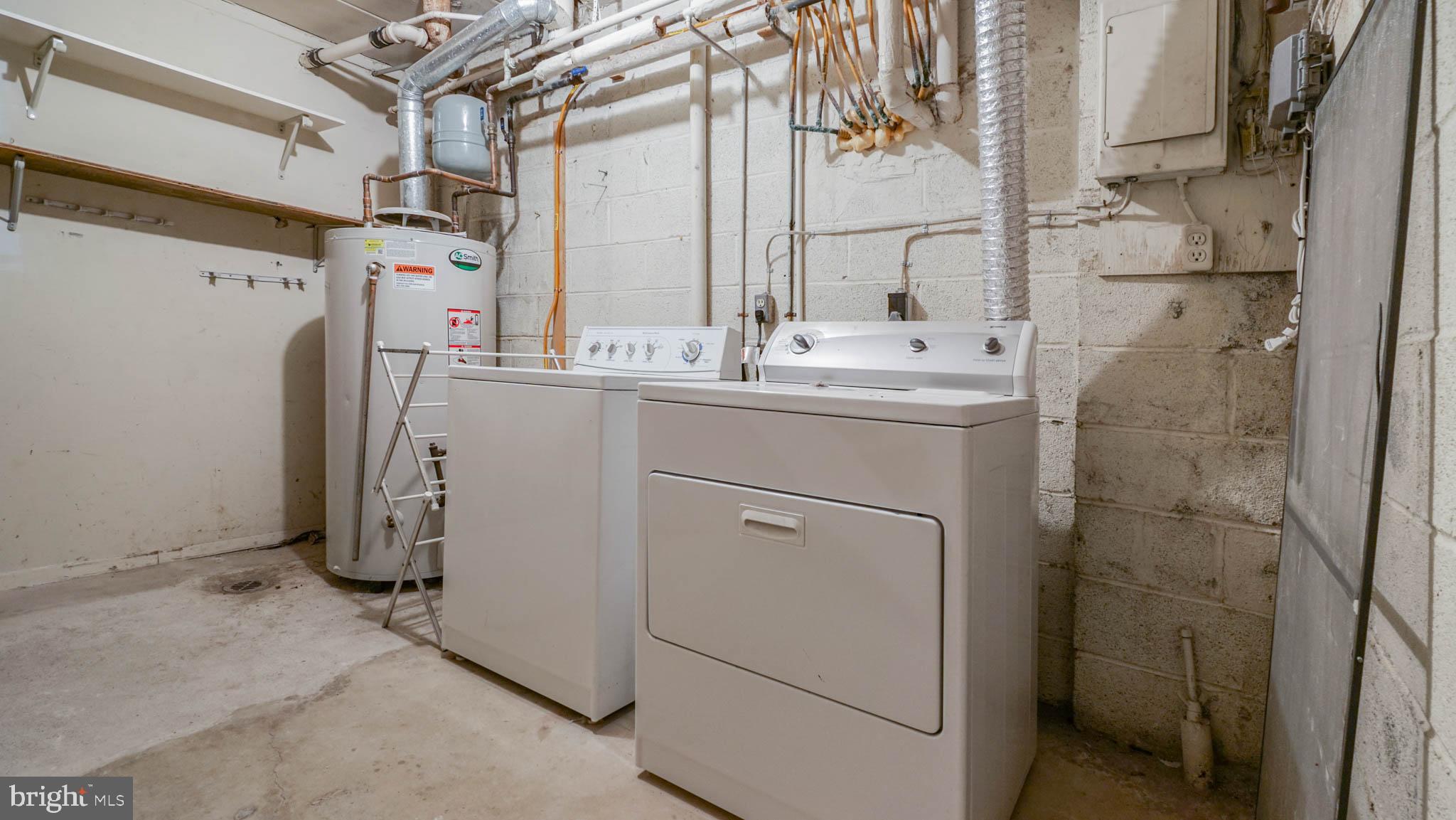 VILLAGE OF WILDE LAKE - Residential