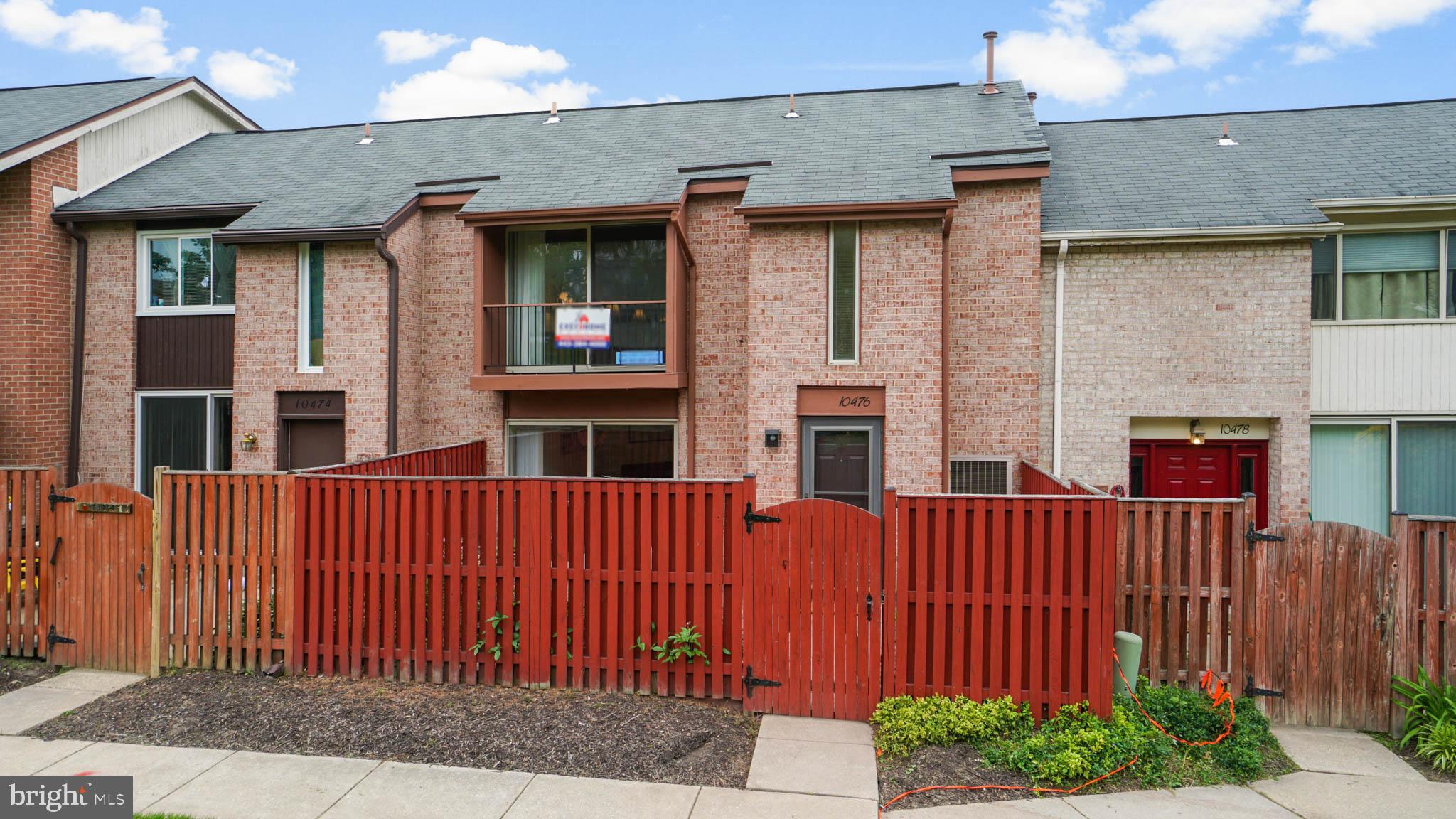 VILLAGE OF WILDE LAKE - Residential