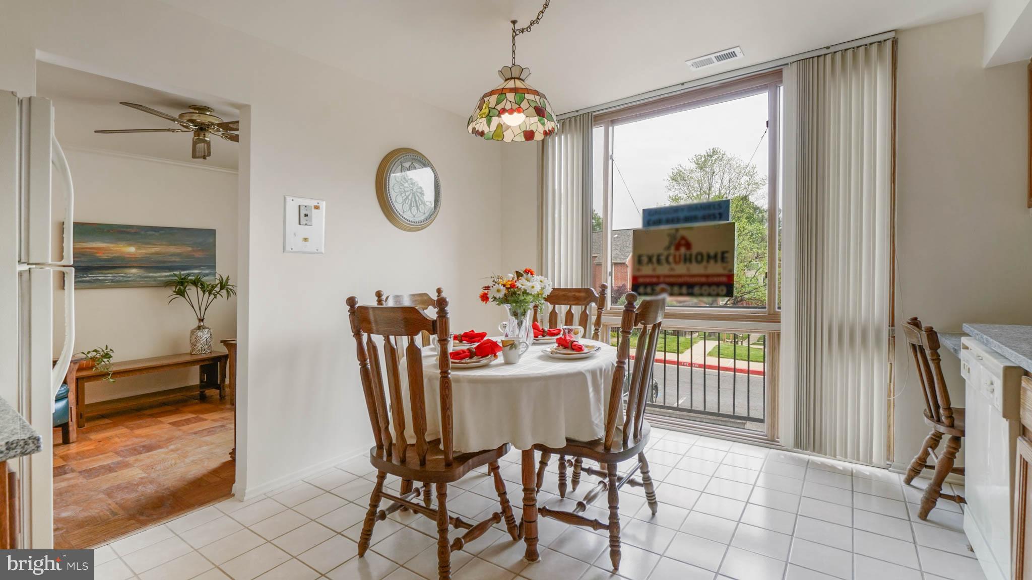 VILLAGE OF WILDE LAKE - Residential