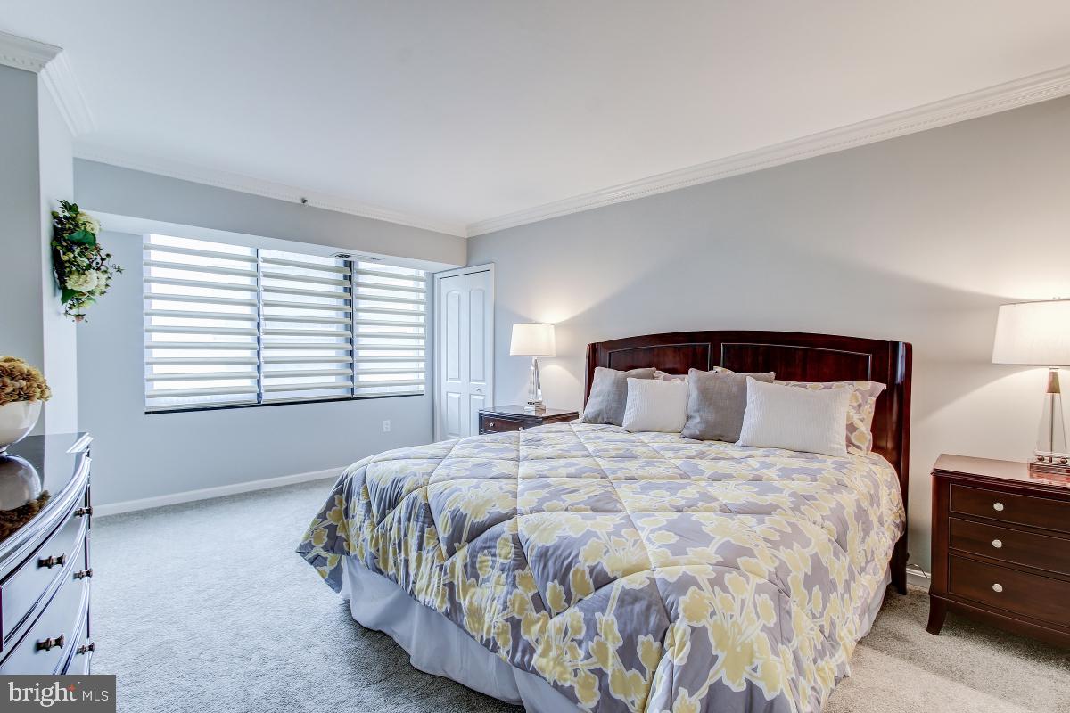 CRYSTAL GATEWAY - Residential