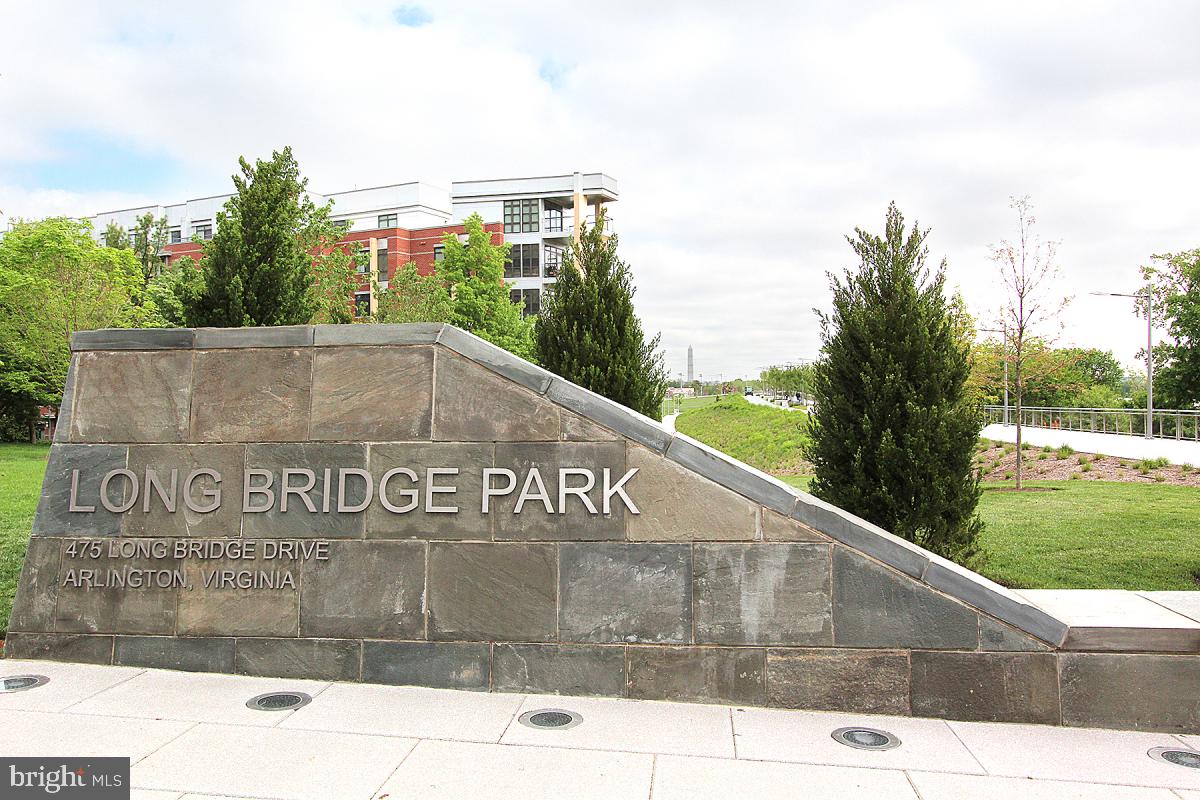 CRYSTAL GATEWAY - Residential