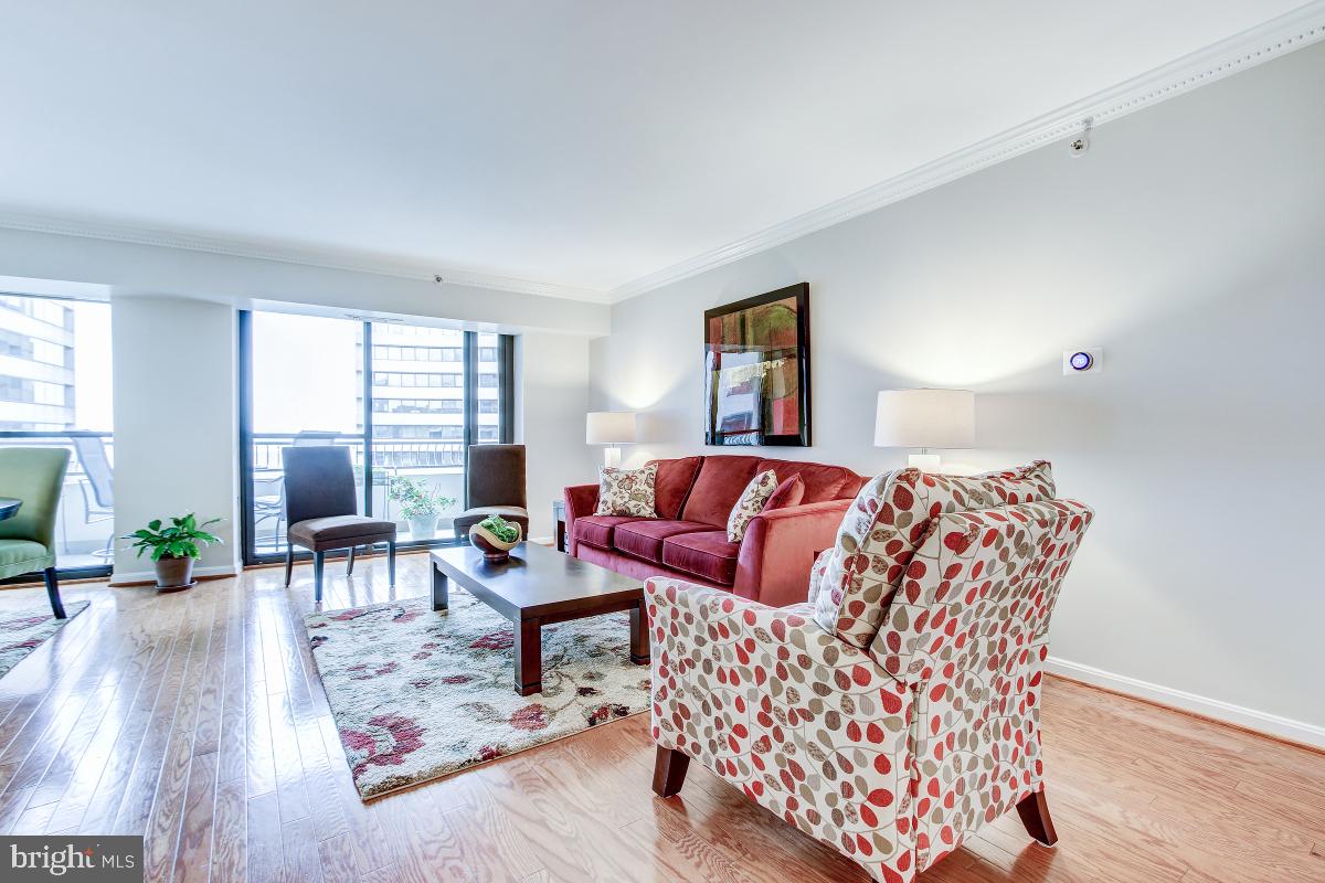 CRYSTAL GATEWAY - Residential