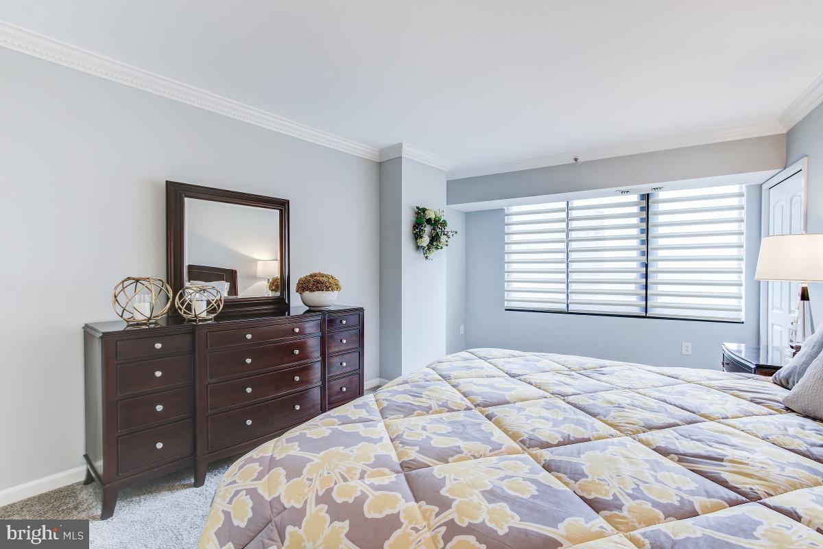 CRYSTAL GATEWAY - Residential