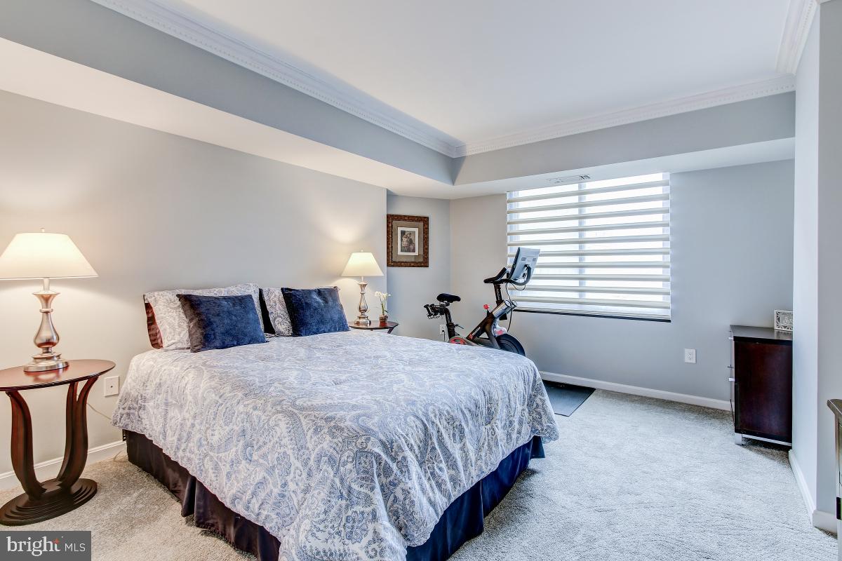 CRYSTAL GATEWAY - Residential