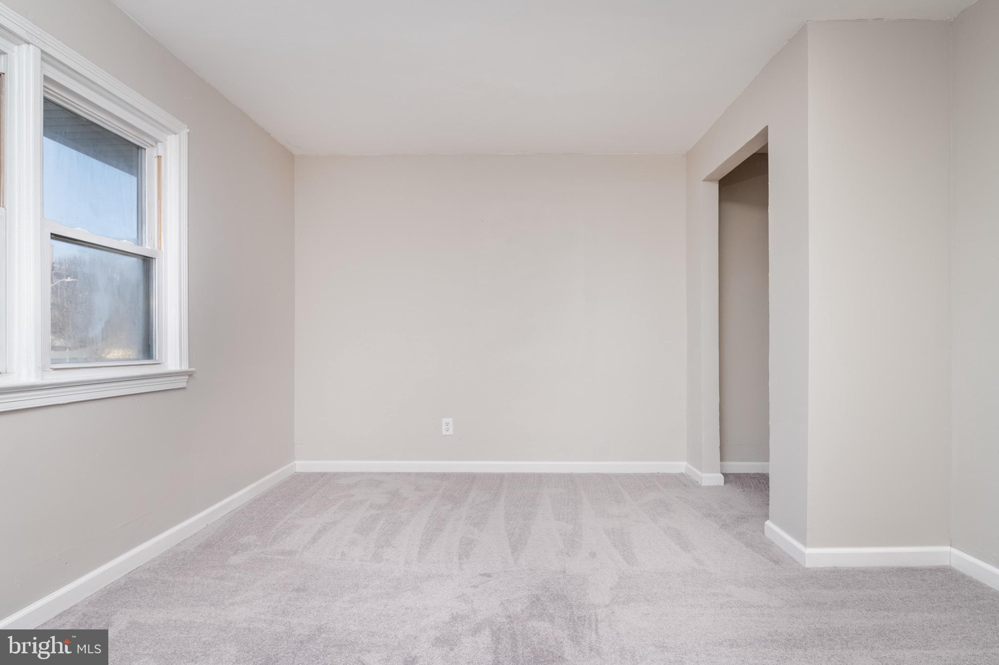 HILLSDALE - Residential