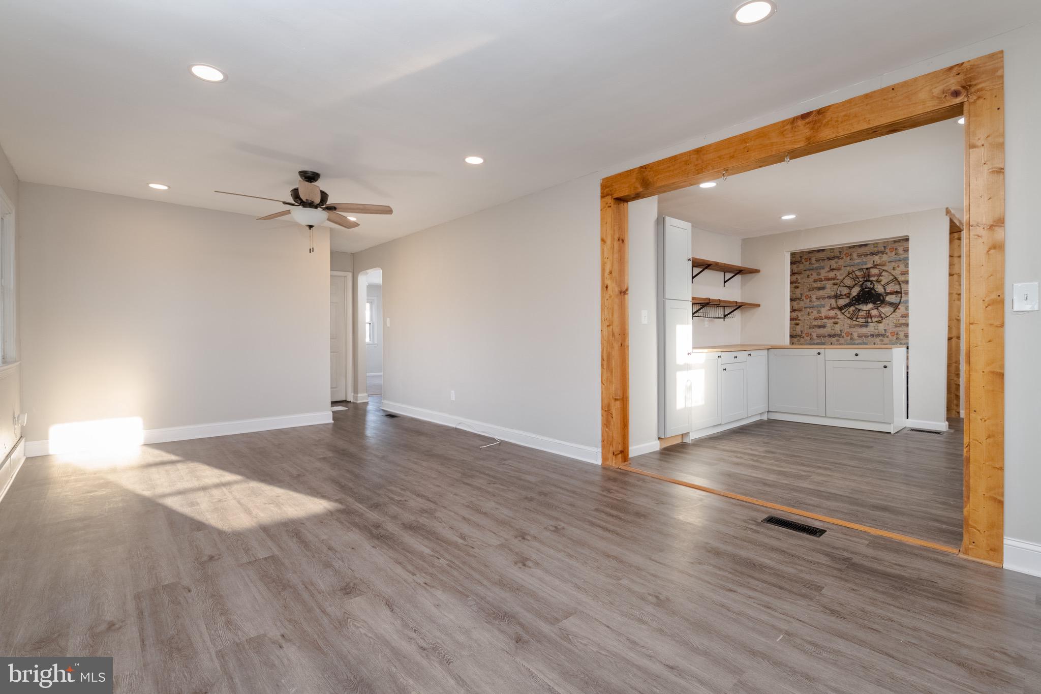 HILLSDALE - Residential