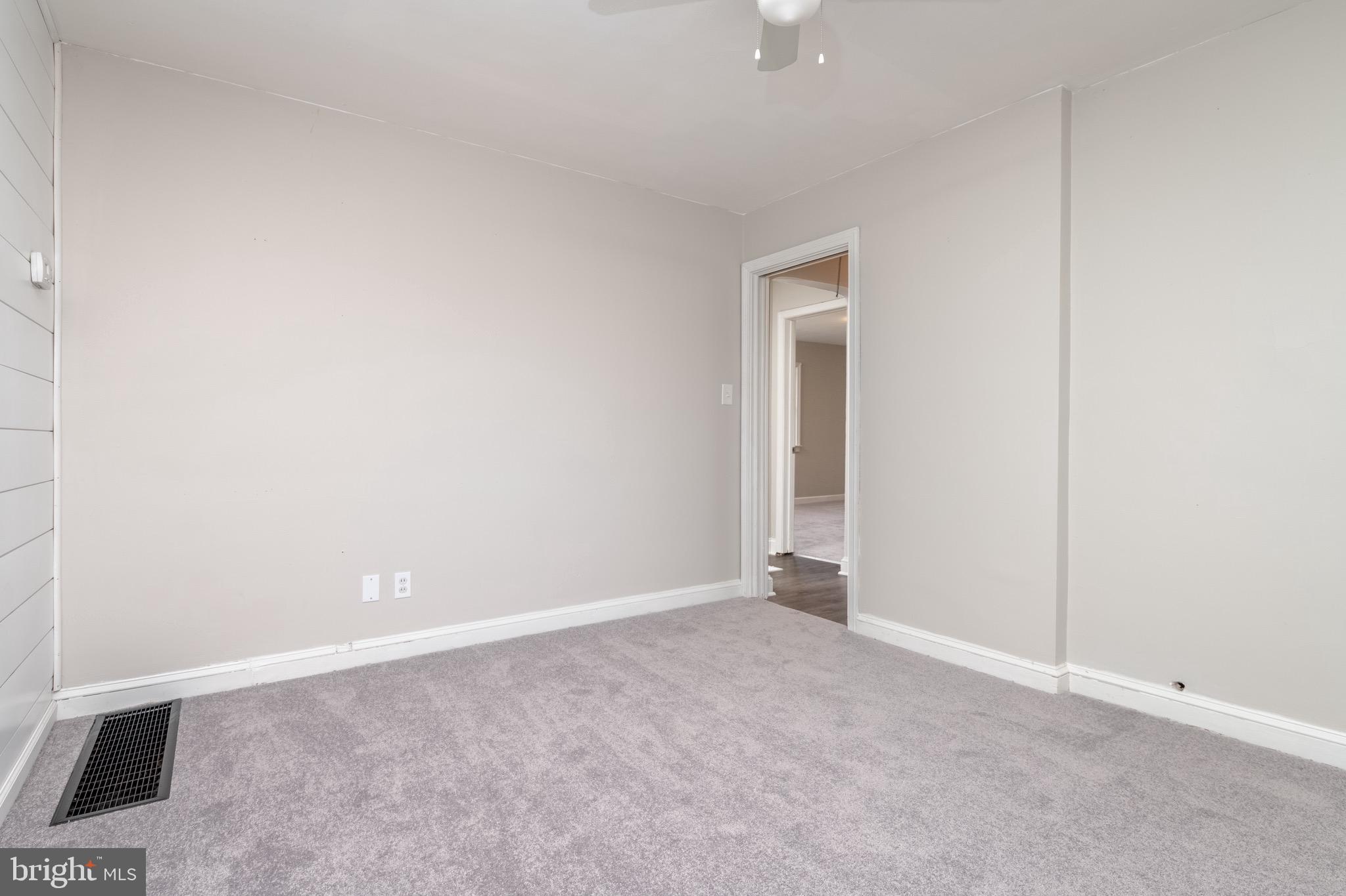 HILLSDALE - Residential