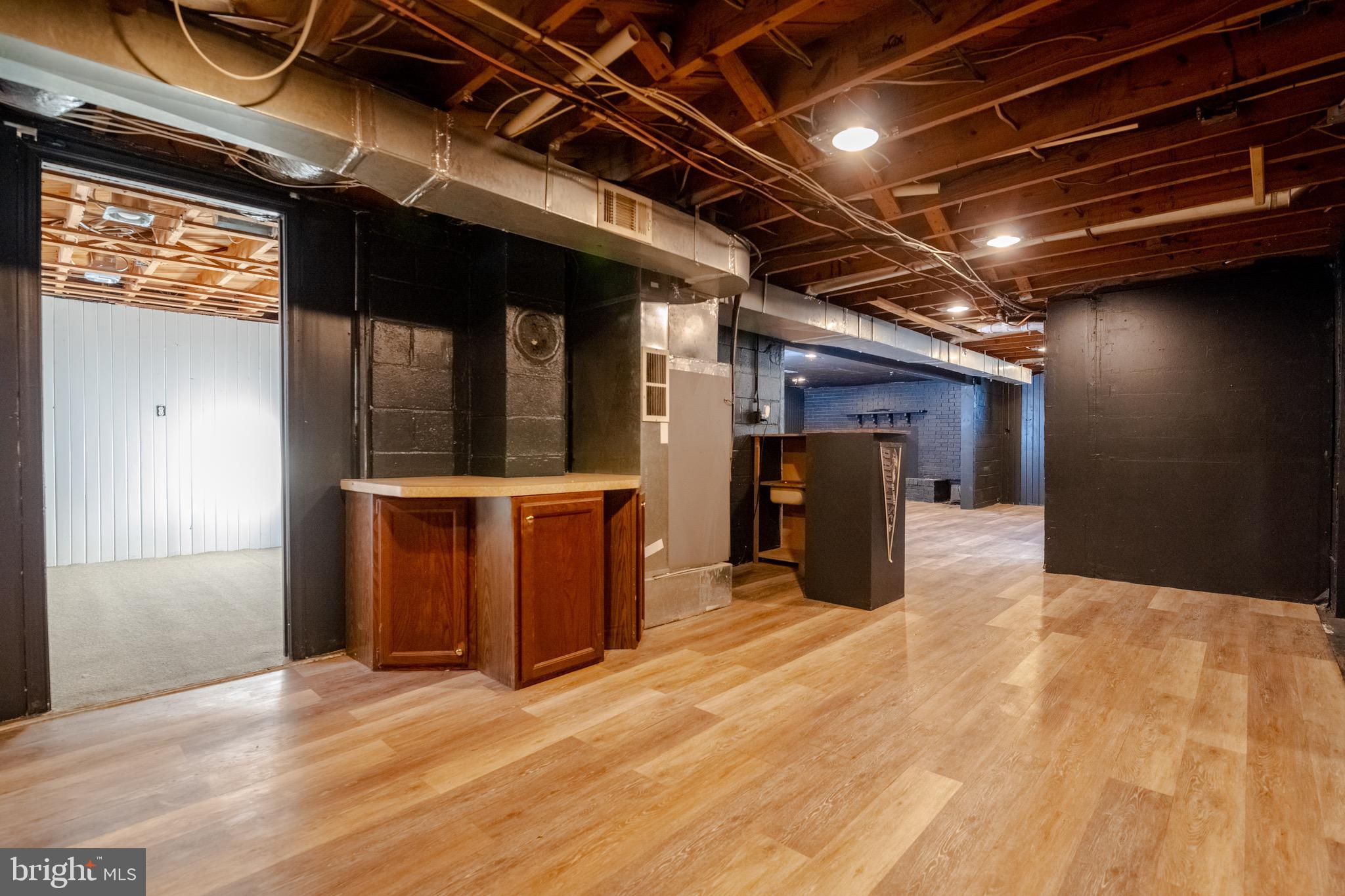 HILLSDALE - Residential