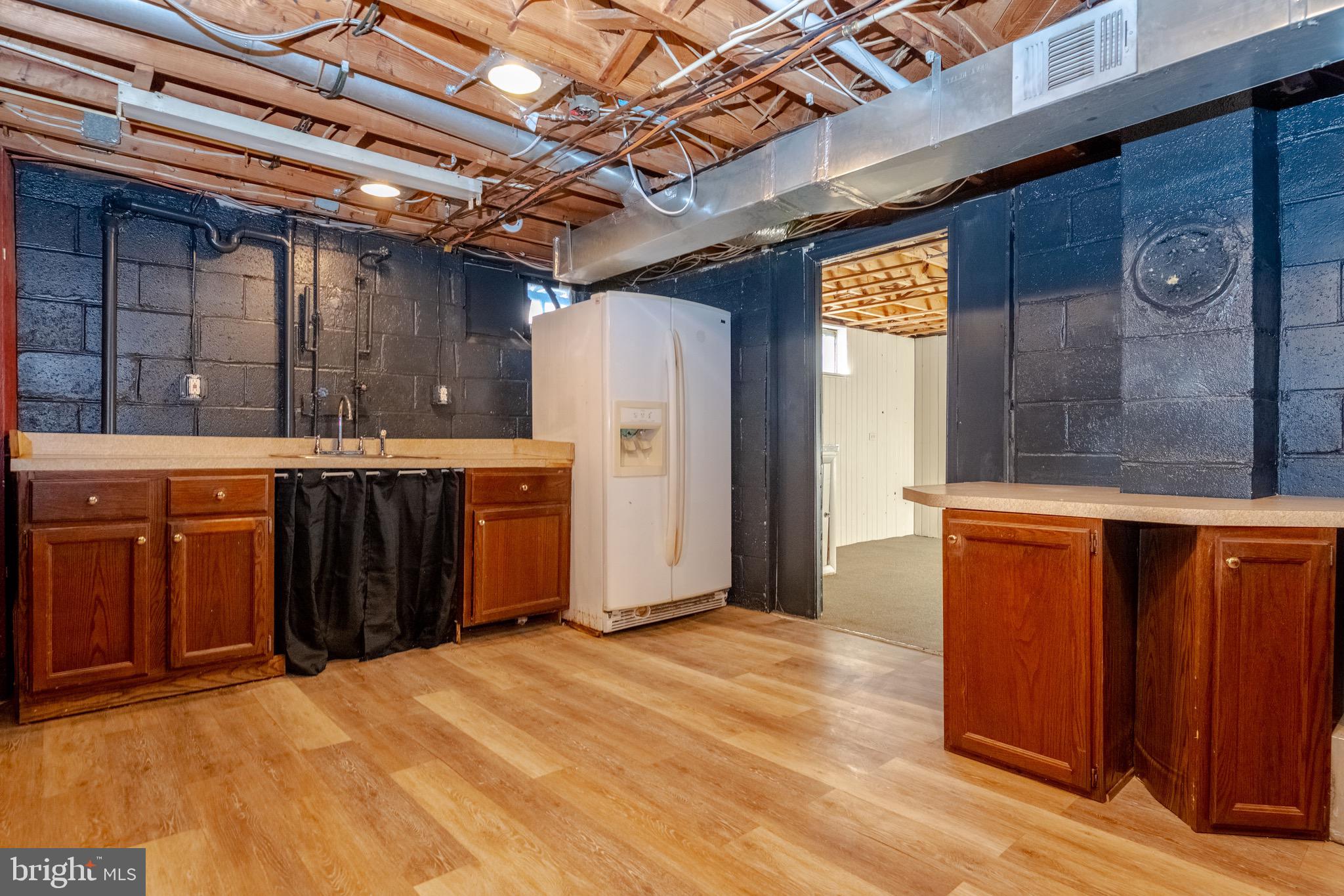 HILLSDALE - Residential