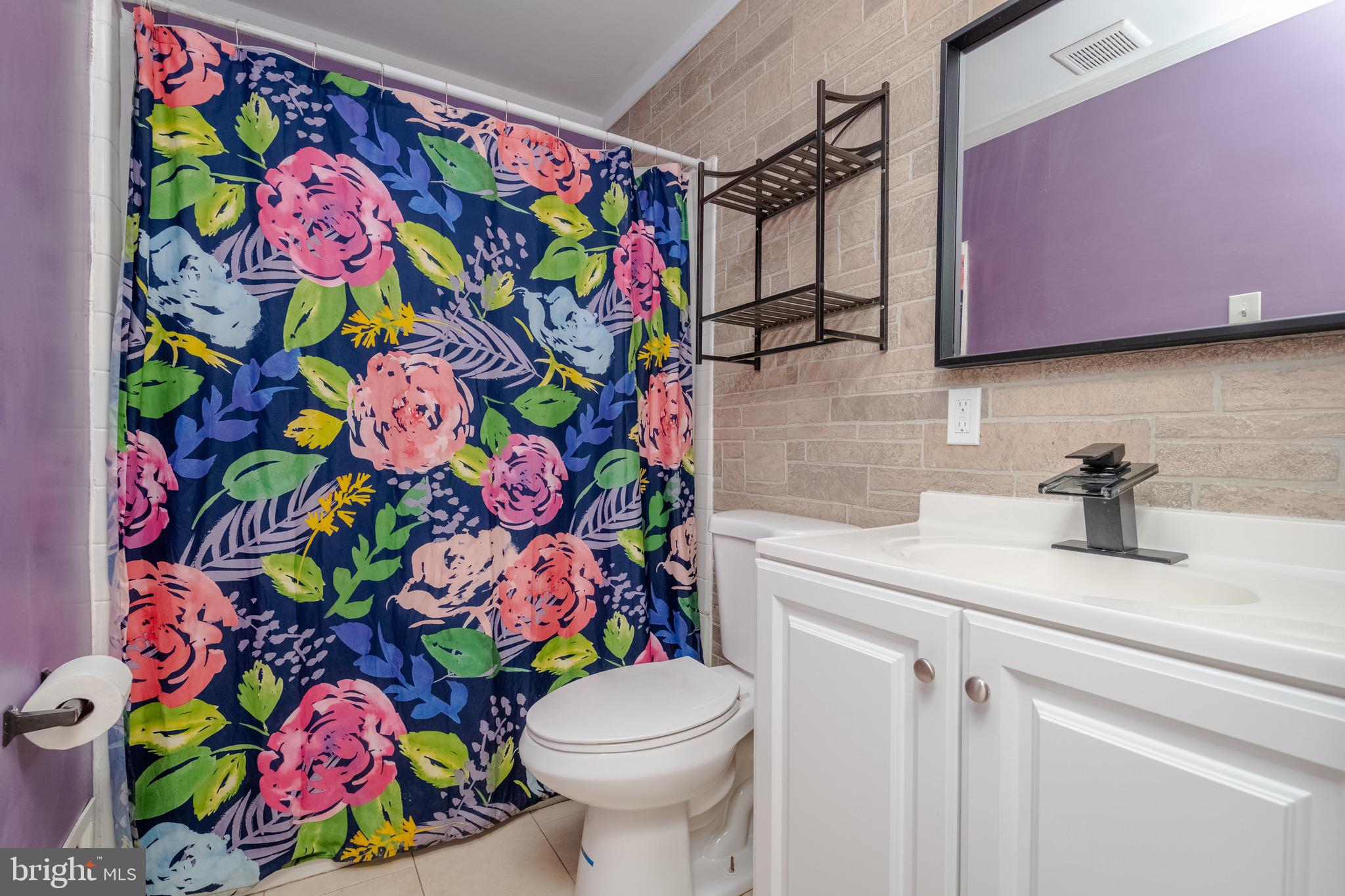 HILLSDALE - Residential