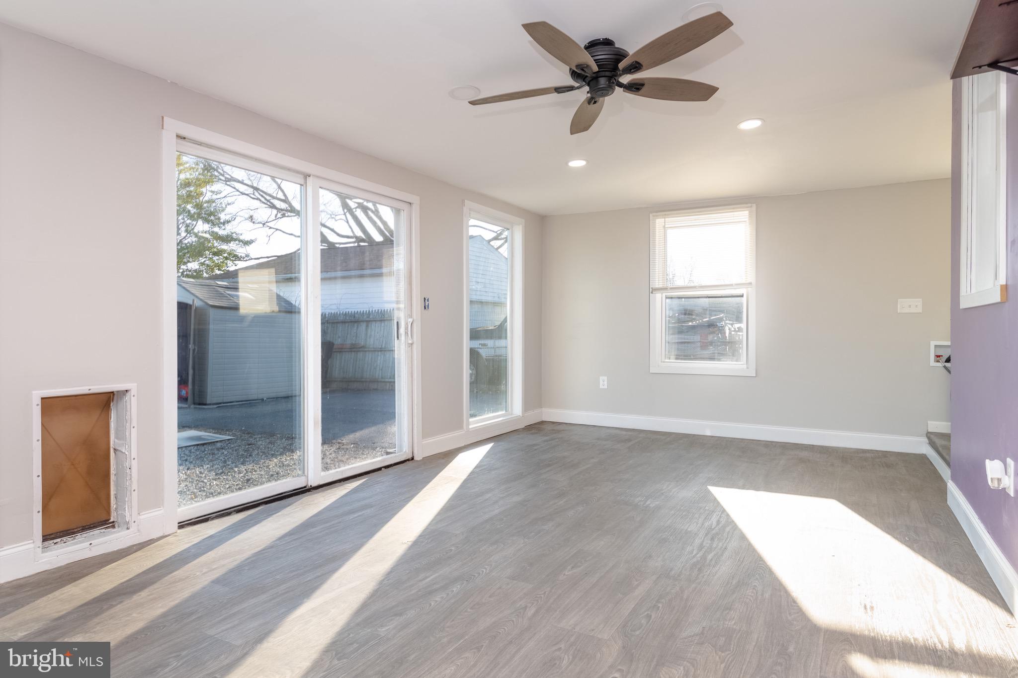 HILLSDALE - Residential