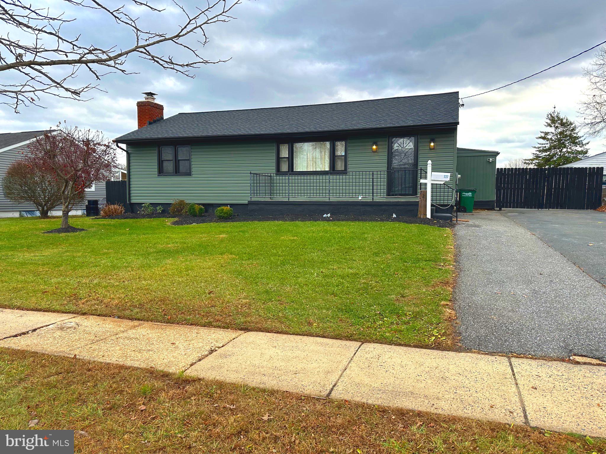 HILLSDALE - Residential