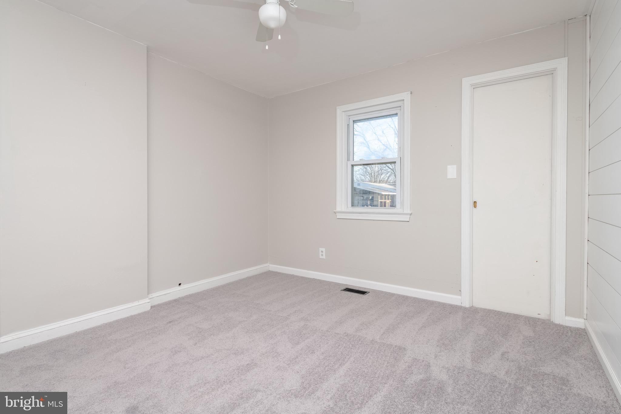 HILLSDALE - Residential