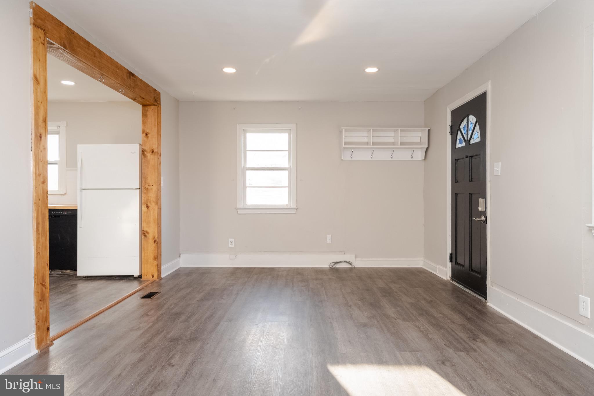 HILLSDALE - Residential