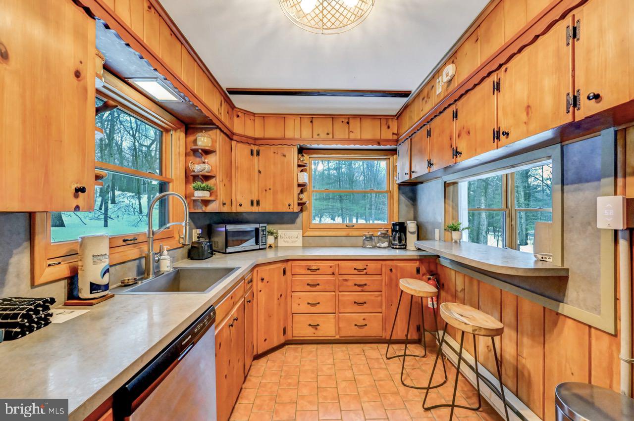 SPLIT ROCK - Residential