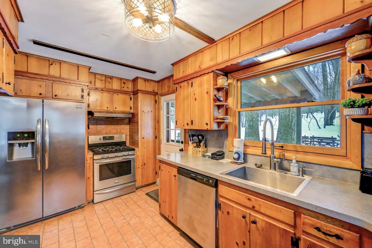 SPLIT ROCK - Residential