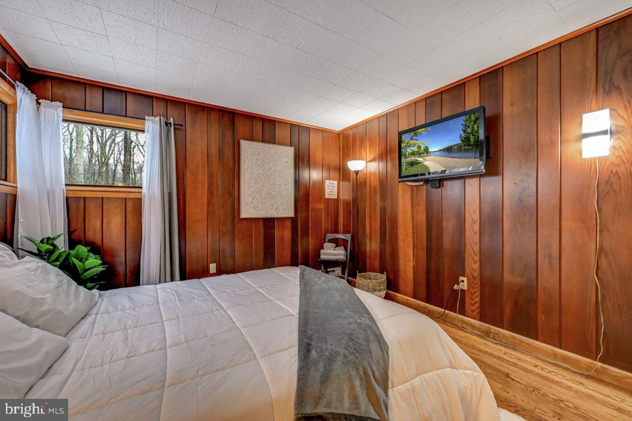 SPLIT ROCK - Residential