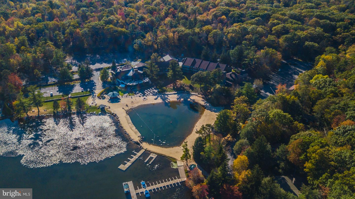 SPLIT ROCK - Residential