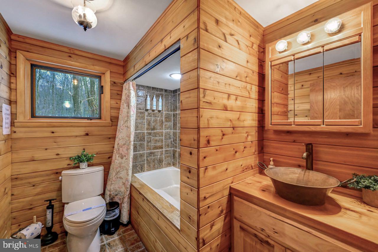 SPLIT ROCK - Residential