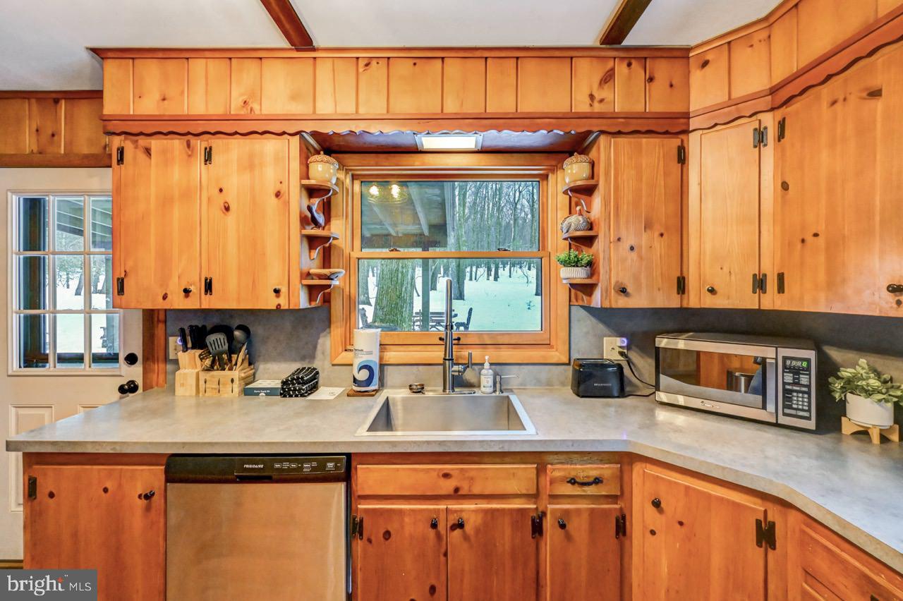 SPLIT ROCK - Residential