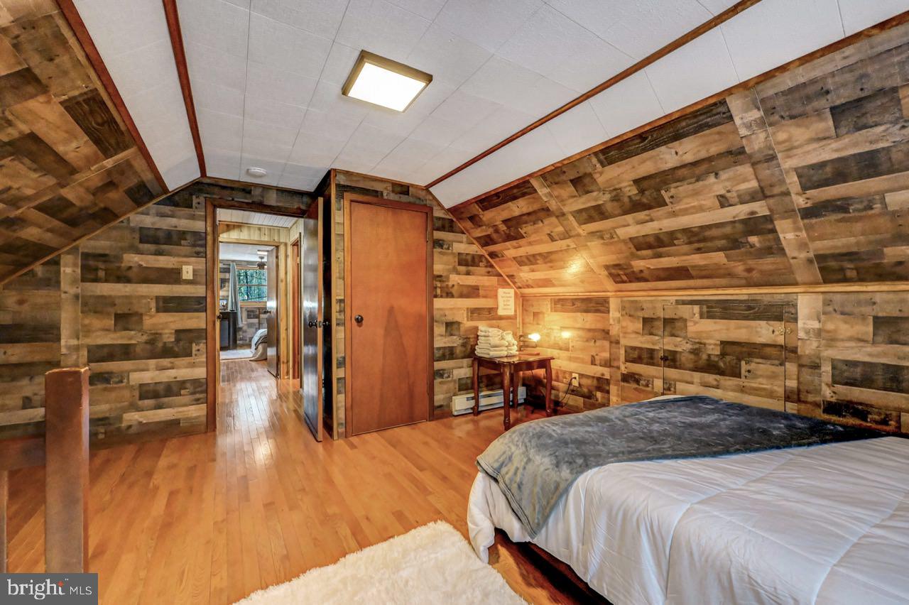 SPLIT ROCK - Residential