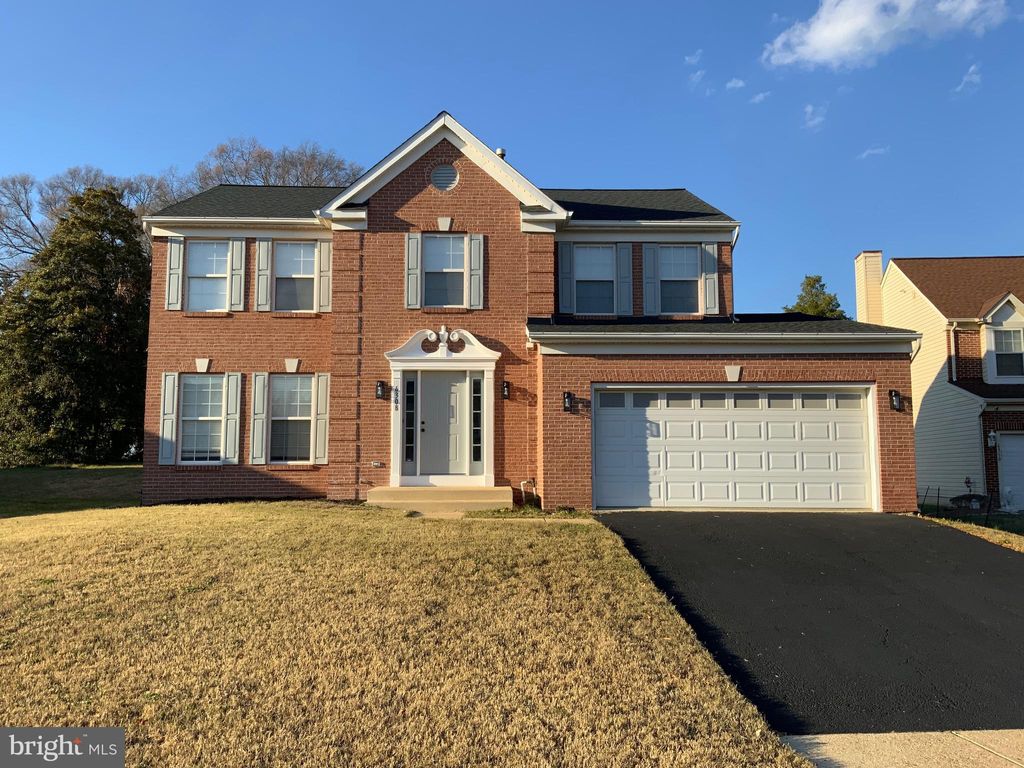 Photo of 6308 Farmview Court, CLINTON, MD 20735 (MLS # MDPG2184276)
