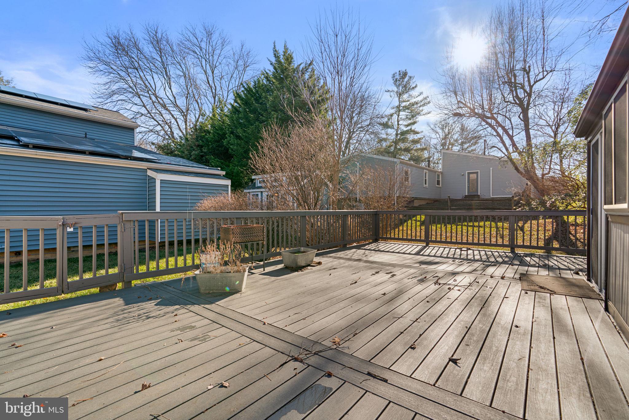 OAKLAND MILLS - Residential Lease