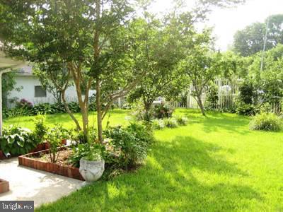 LONG BEACH - Residential