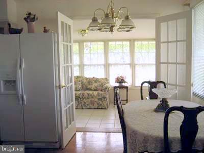 LONG BEACH - Residential