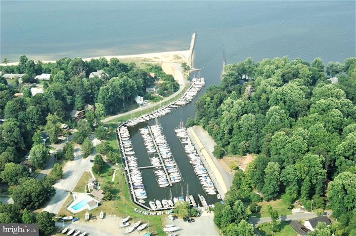 LONG BEACH - Residential