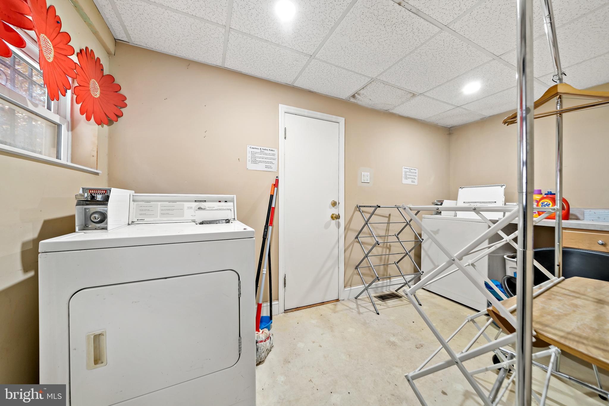 BELLA VISTA - Residential Lease