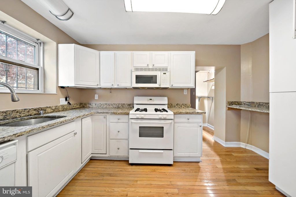 Photo of 926 E Passyunk Avenue #1, PHILADELPHIA, PA 19147 (MLS # PAPH2538838)