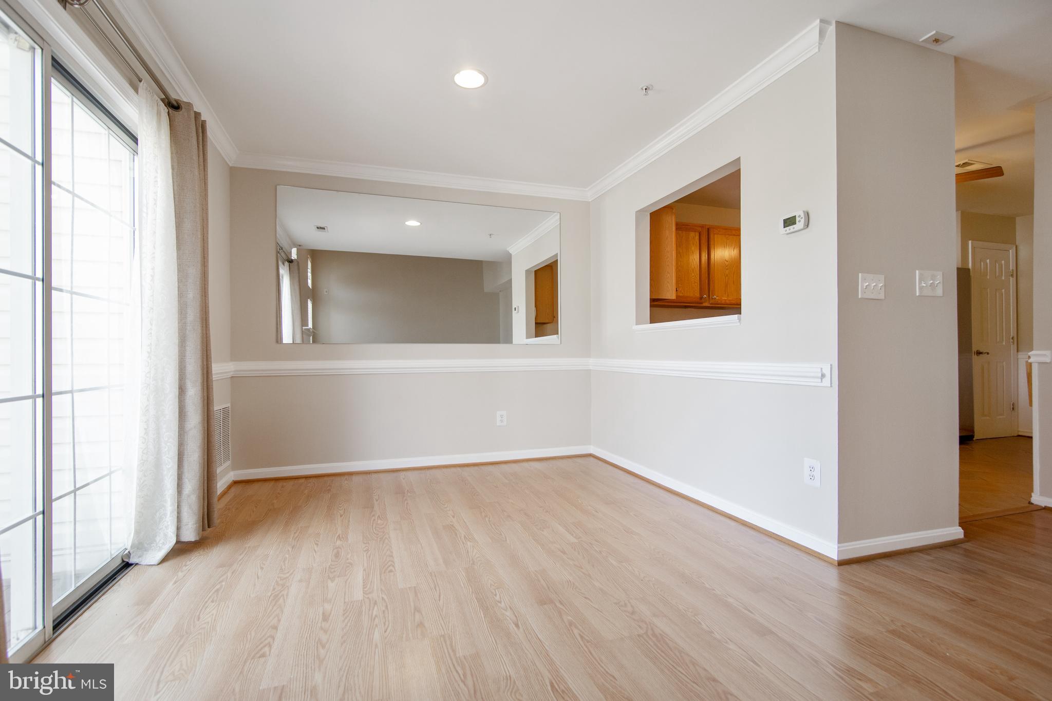 CLOVERLEAF CENTER - Residential