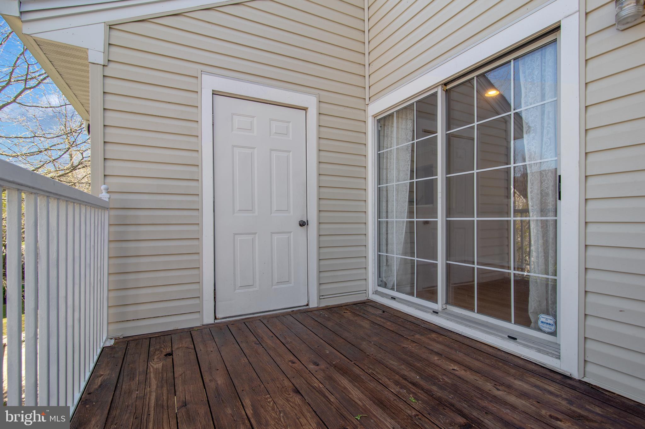 CLOVERLEAF CENTER - Residential