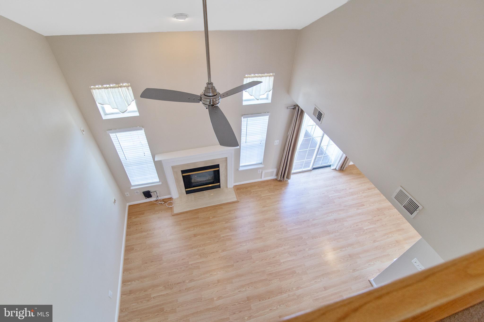 CLOVERLEAF CENTER - Residential