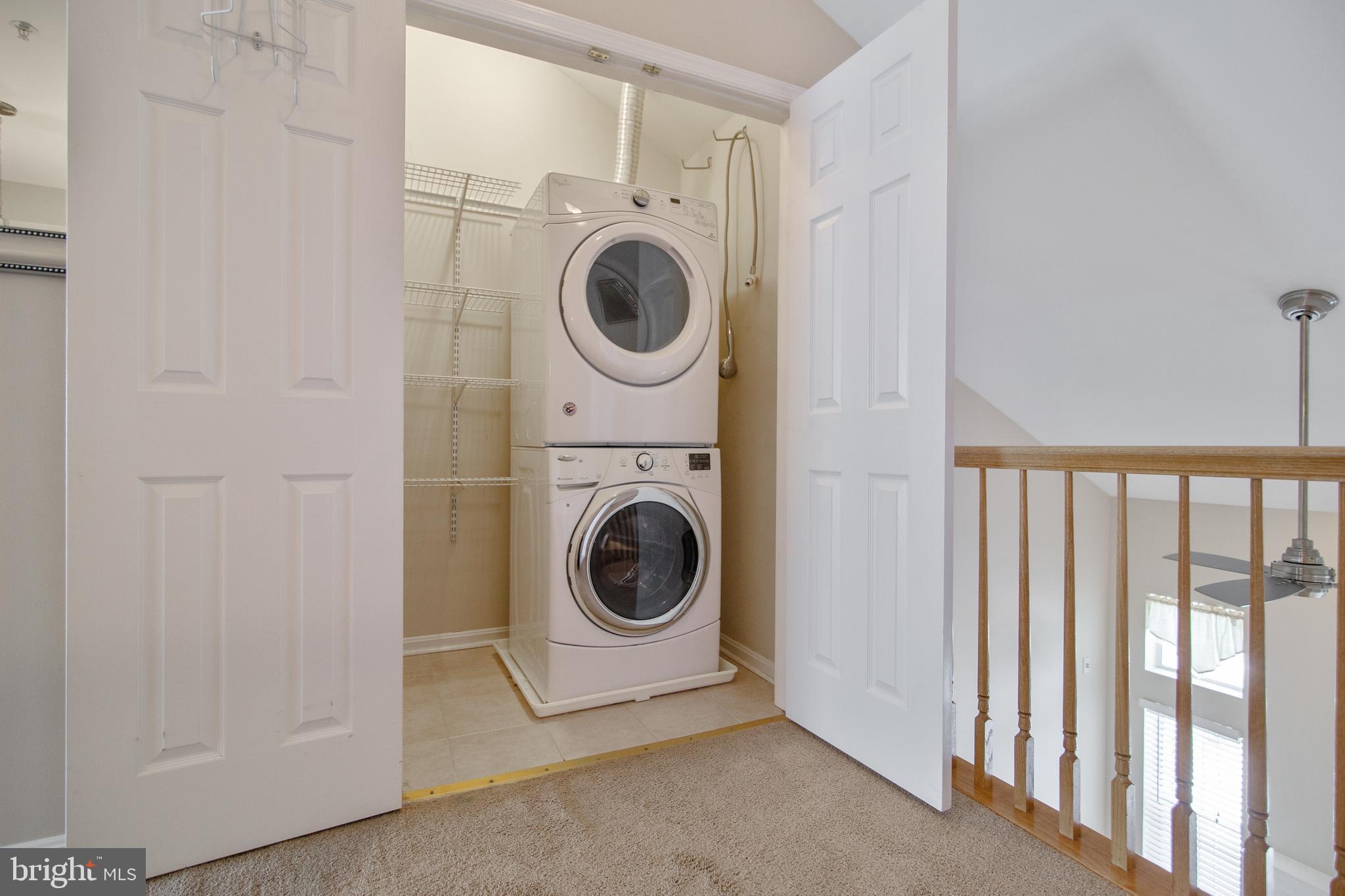 CLOVERLEAF CENTER - Residential