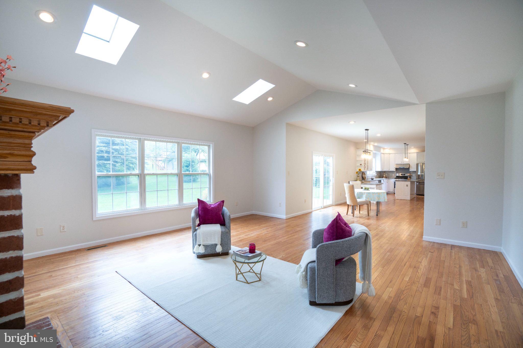 792 SOWARDS PLACE