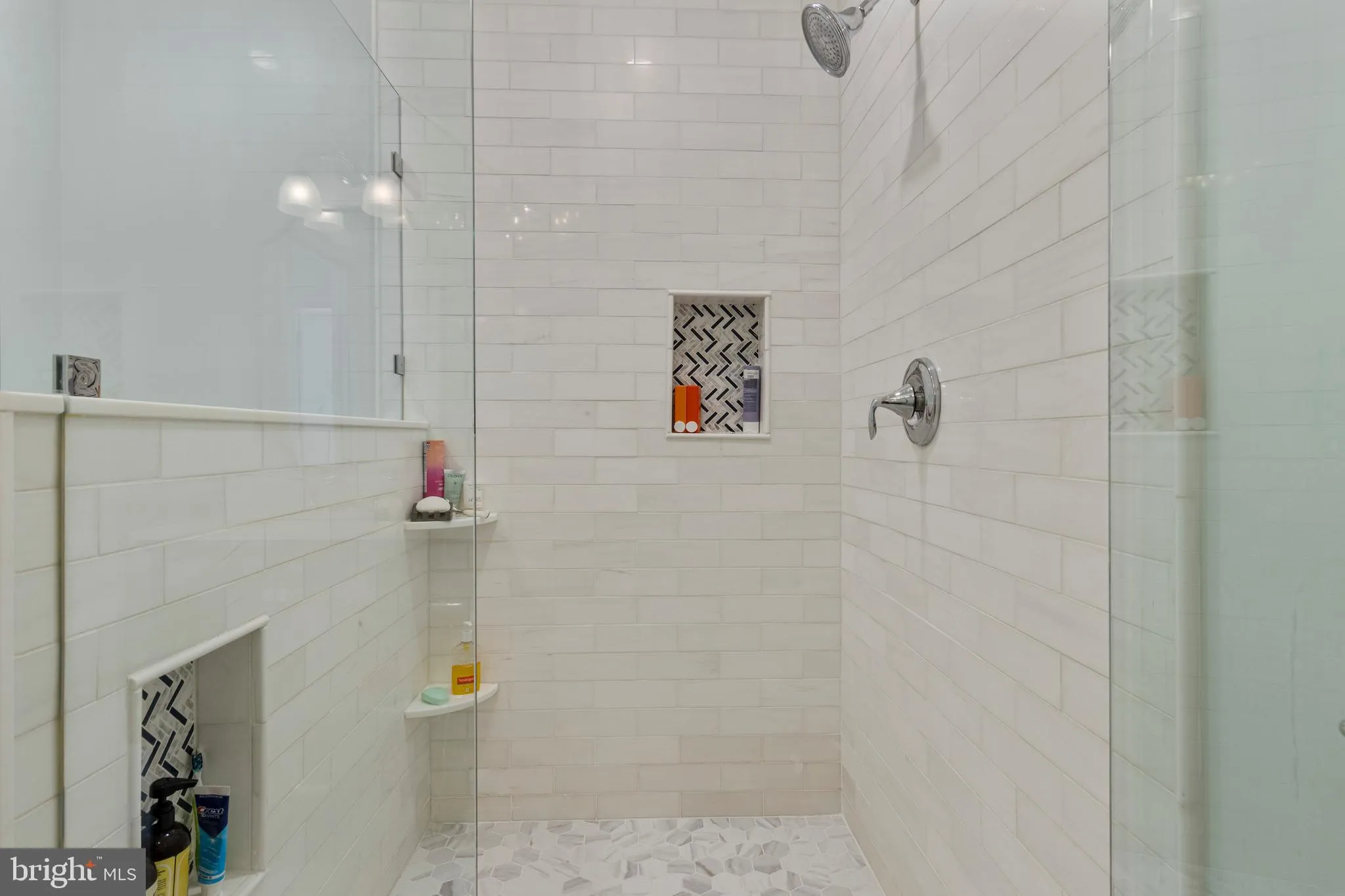 Bryn Mawr, Pennsylvania 19010, United States, 4 Bedrooms Bedrooms, ,3 BathroomsBathrooms,Residential,Pending,201285