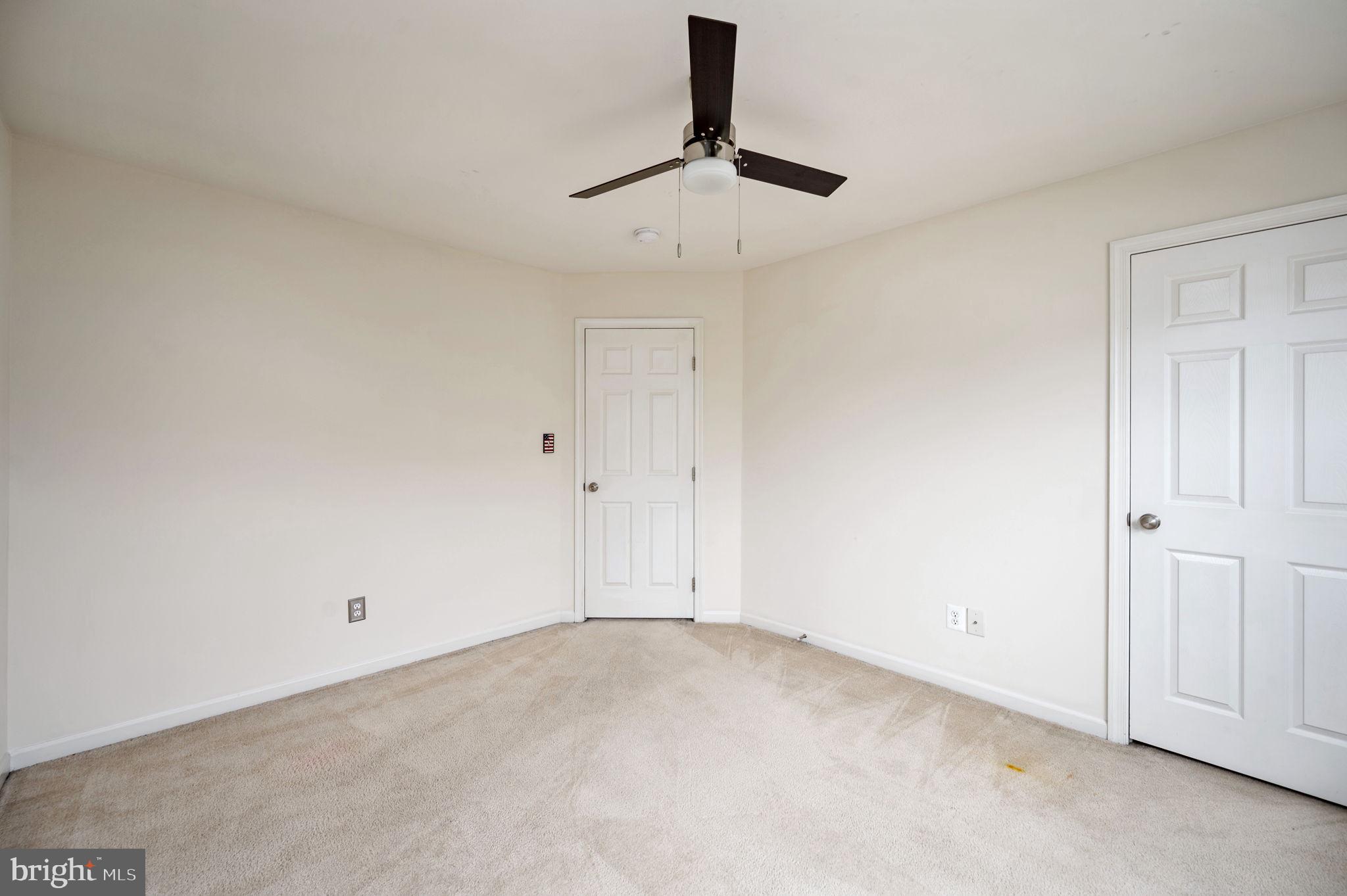 PORT POTOMAC - Residential