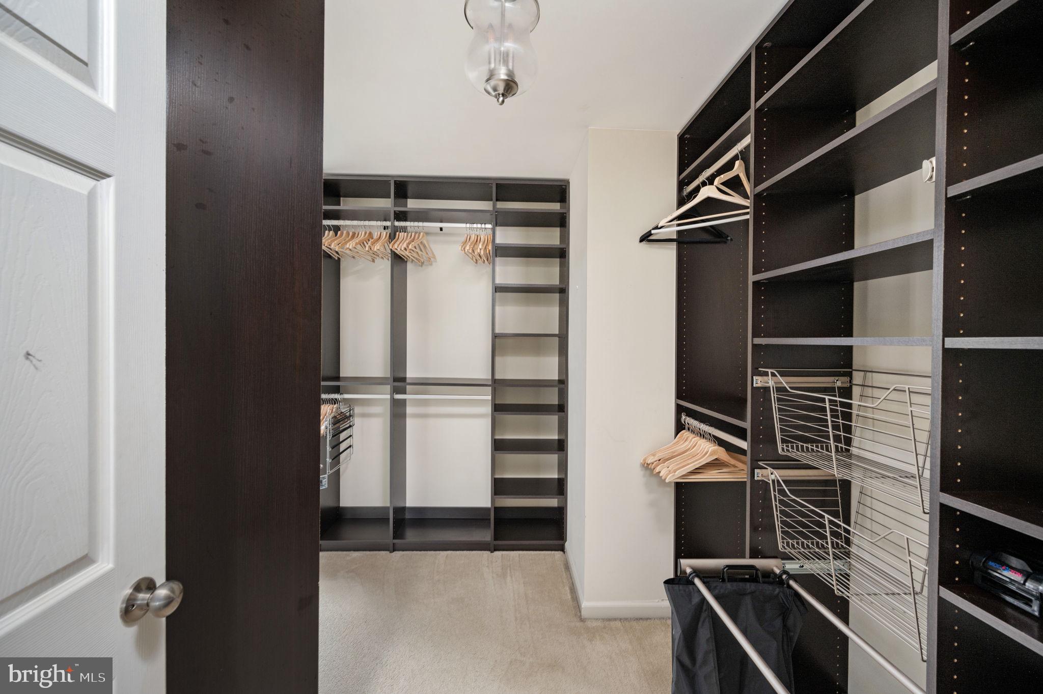 PORT POTOMAC - Residential