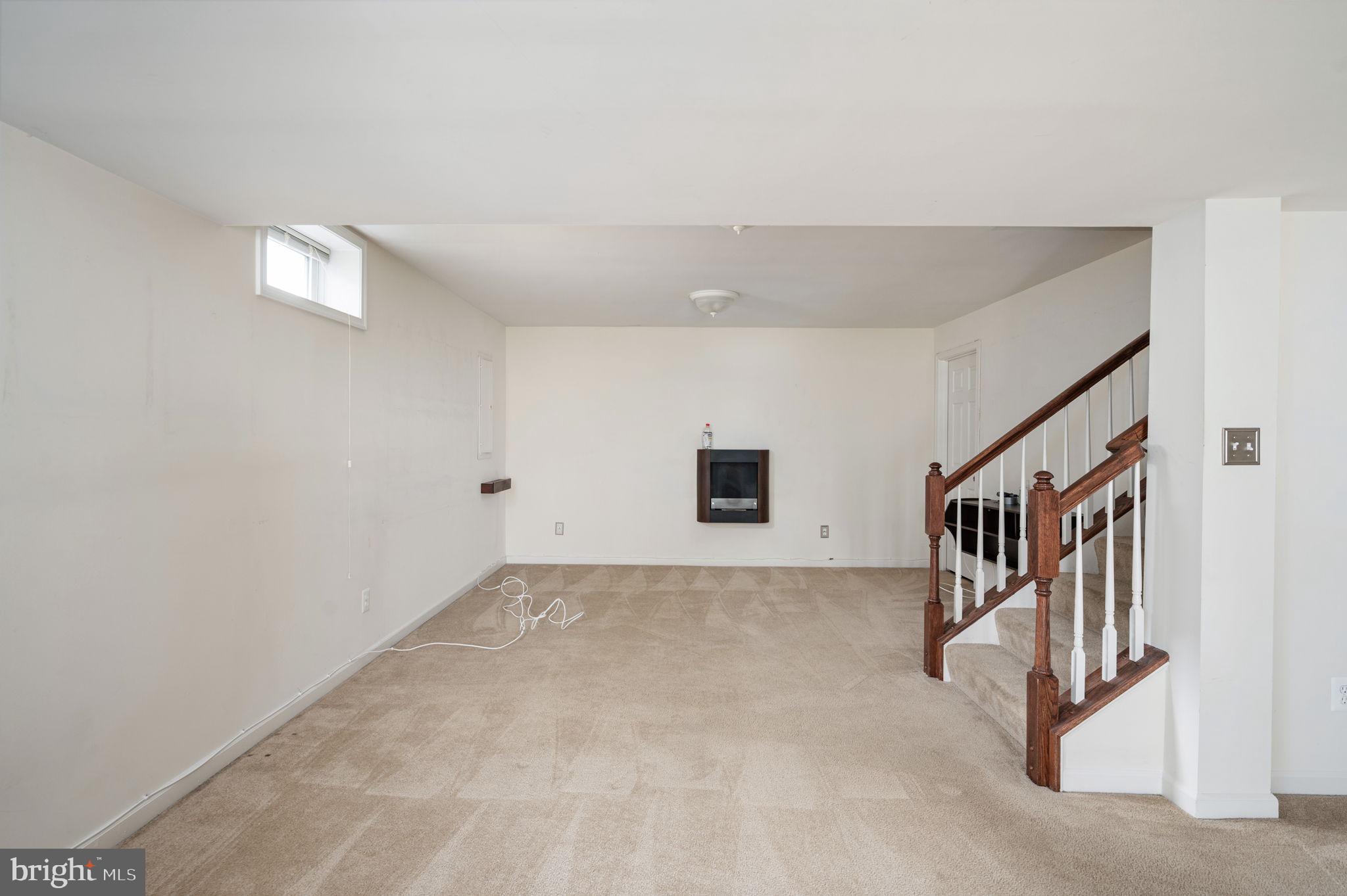 PORT POTOMAC - Residential