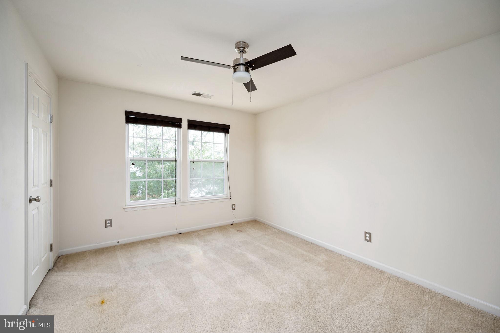 PORT POTOMAC - Residential