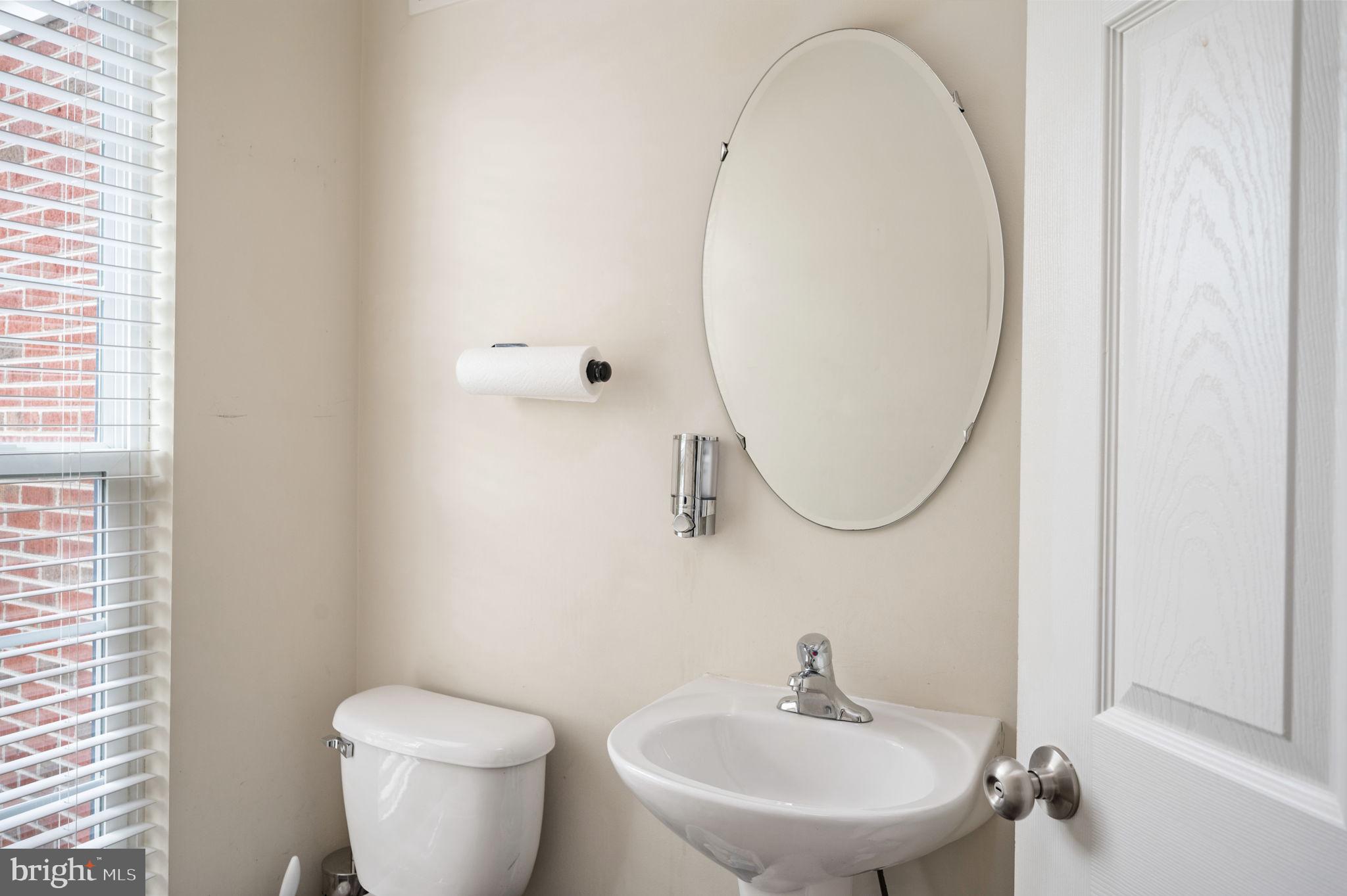 PORT POTOMAC - Residential