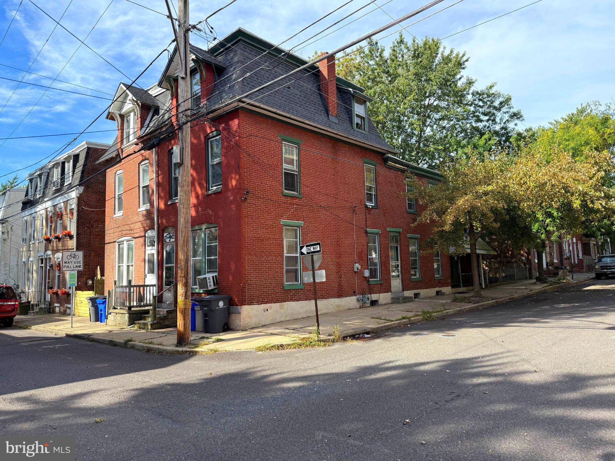 151 S FRANKLIN STREET