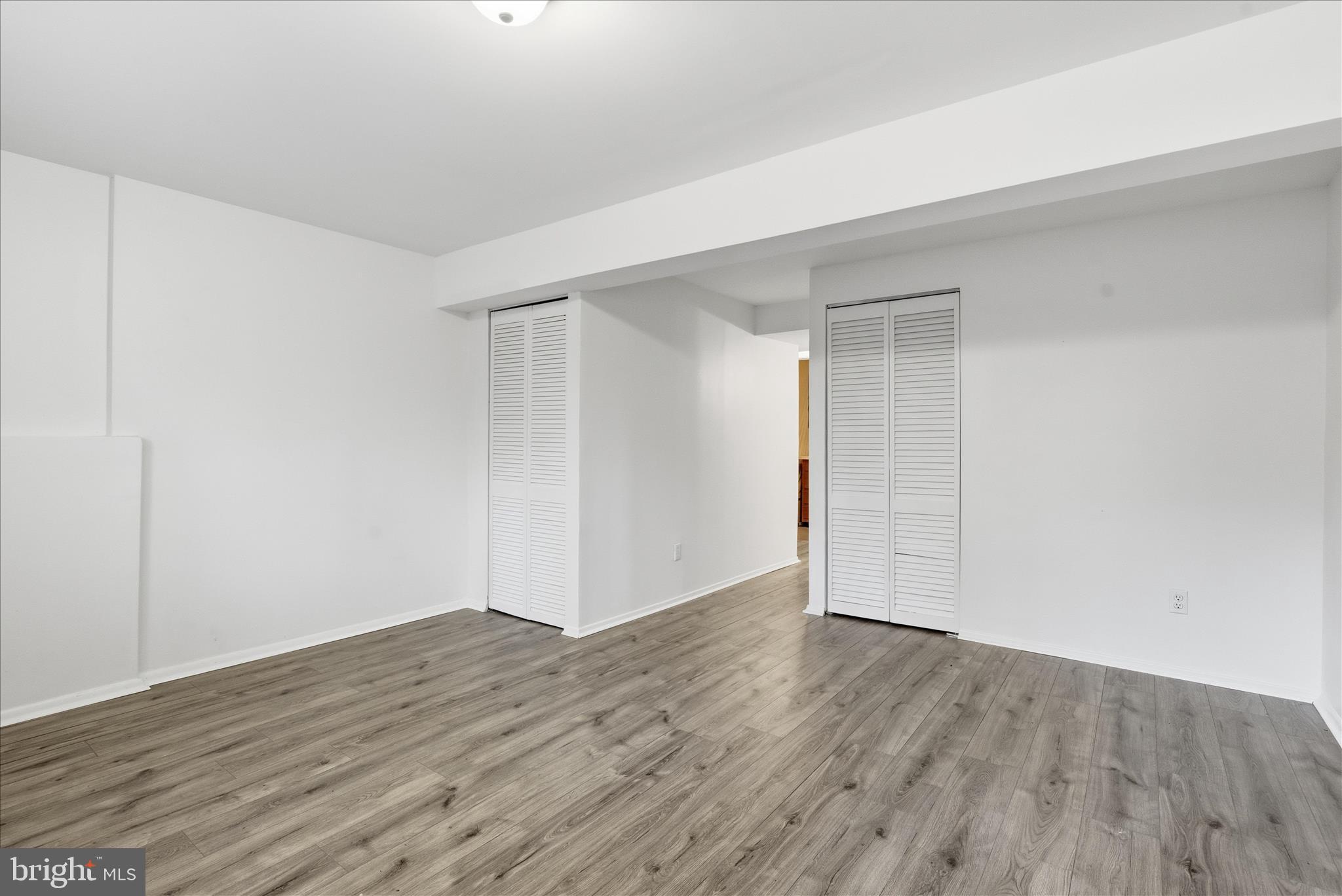 TARTAN VILLAGE - Residential Lease