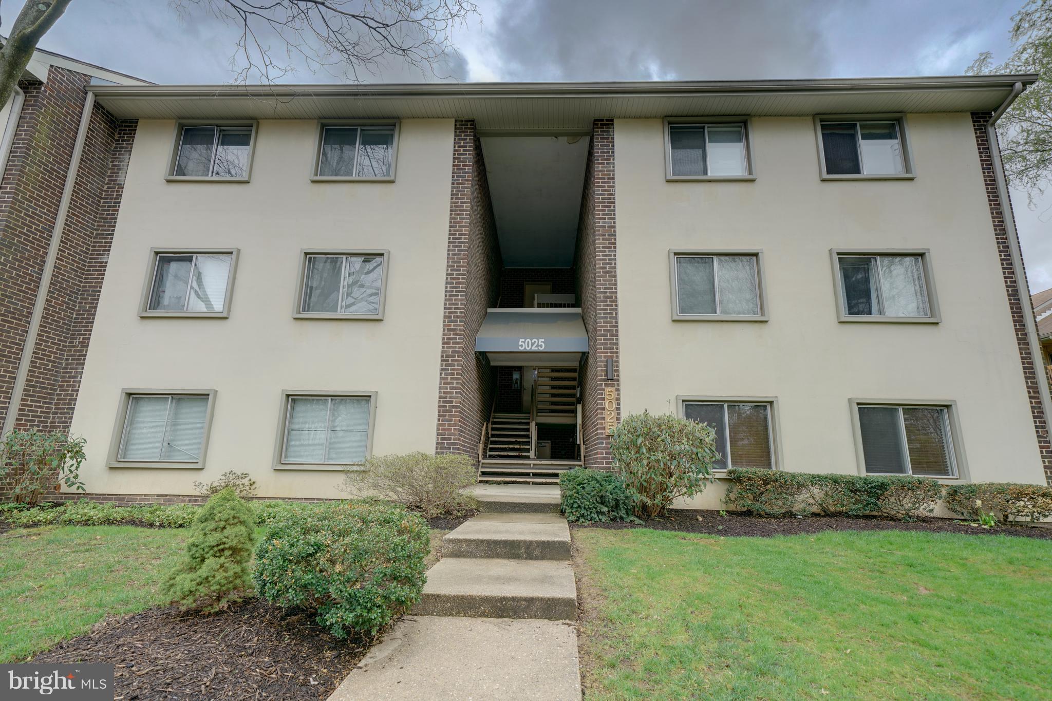 BRYANT WOODS - Residential Lease