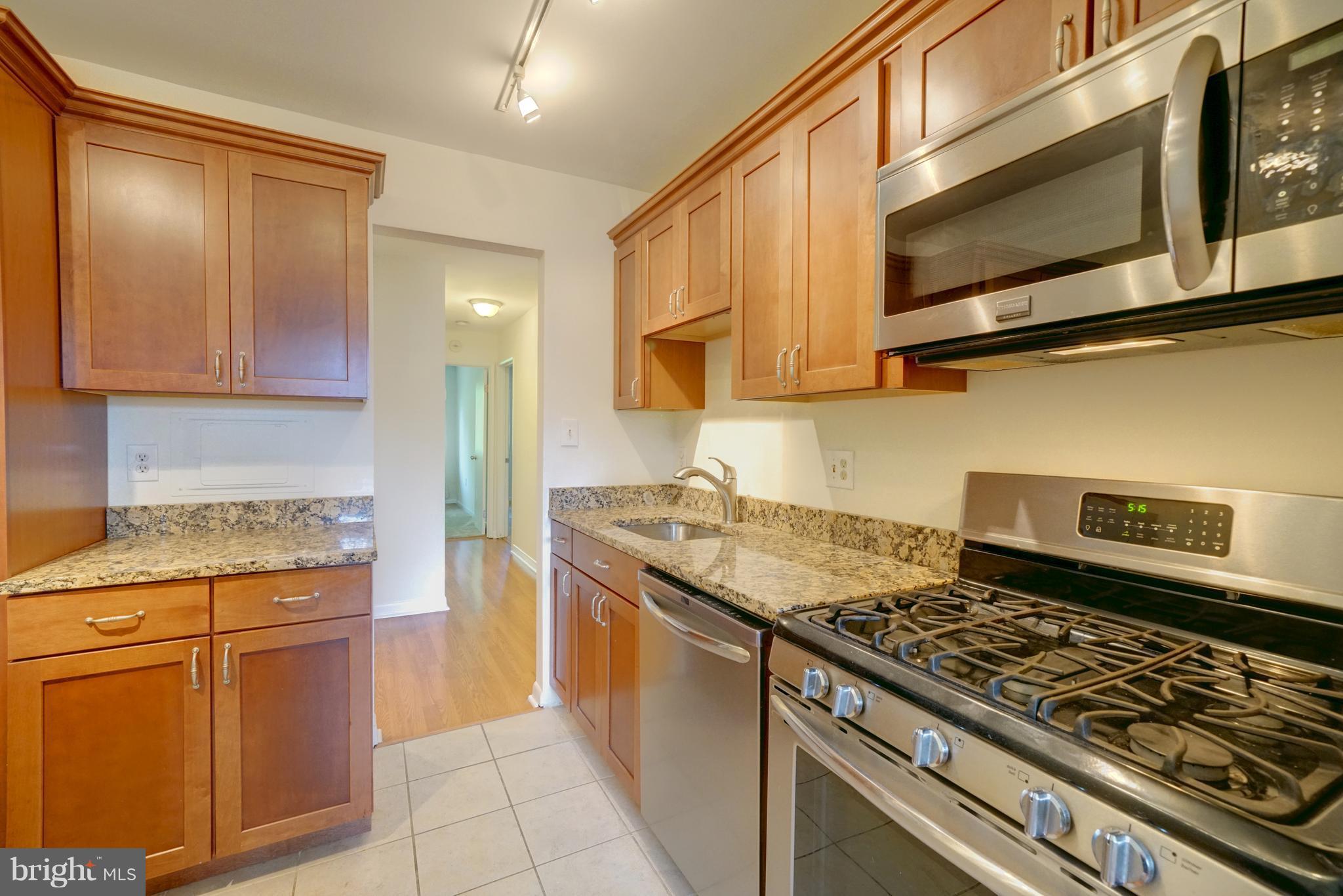 BRYANT WOODS - Residential Lease